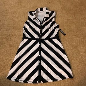 BRAND NEW W/ TAGS New York & Company dress